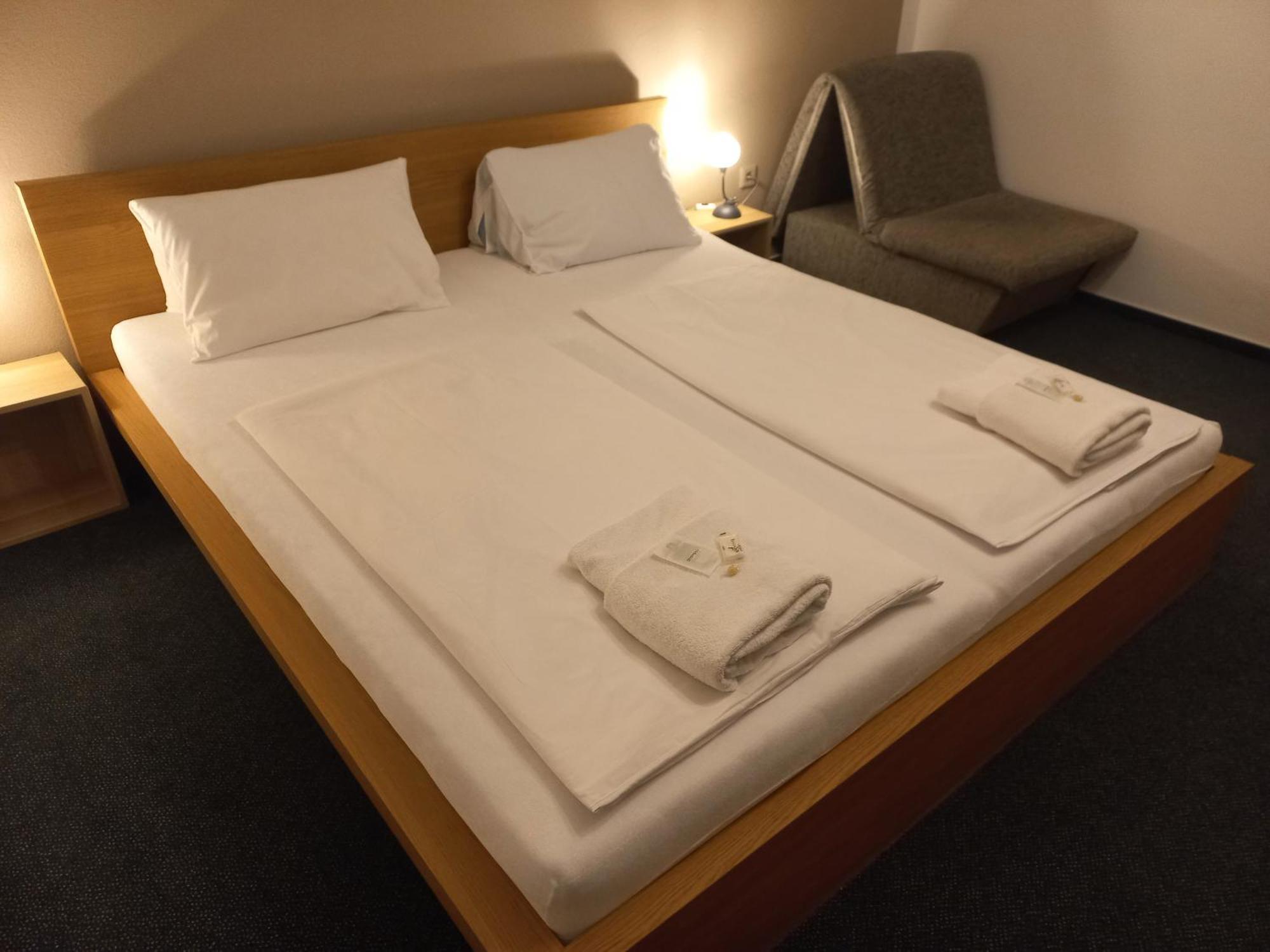 Hotel Bílá Paní Jindřichův Hradec Pokoj fotografie